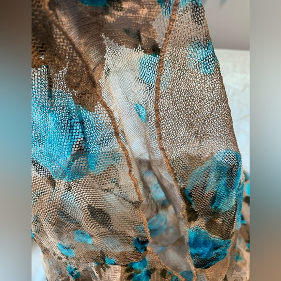 Karen Kane Lifestyle Top see through net Sz Small EUC - Picture 2 of 6